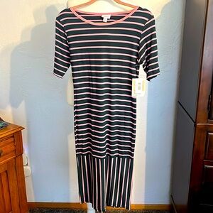 NWT LulaRoe t-shirt dress sz S